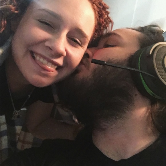 Meet your Posher, Cassidy - Picture 3 of 3